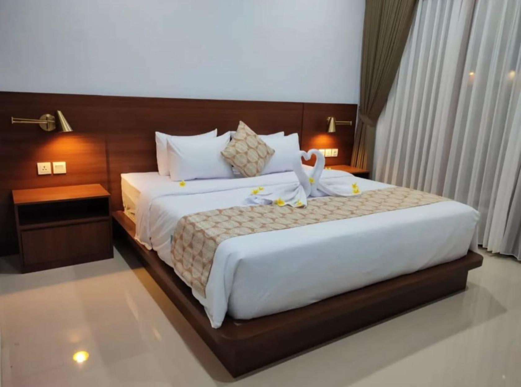 Bently International Hotel 3*
